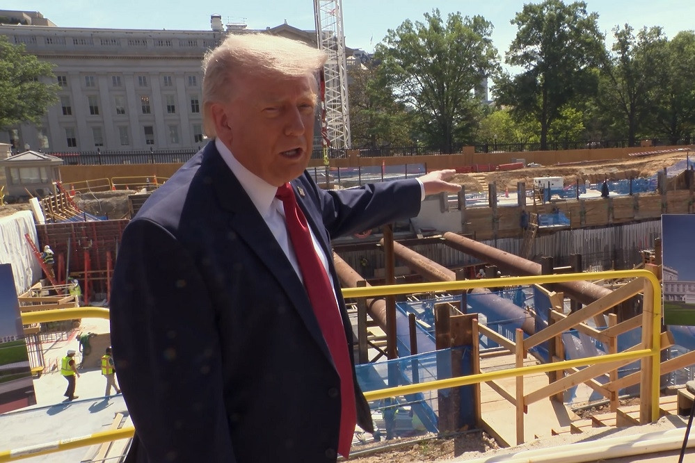 Ông Trump ám chỉ Mỹ nối lại các cuộc tấn công Iran ‘trong những ngày tới’