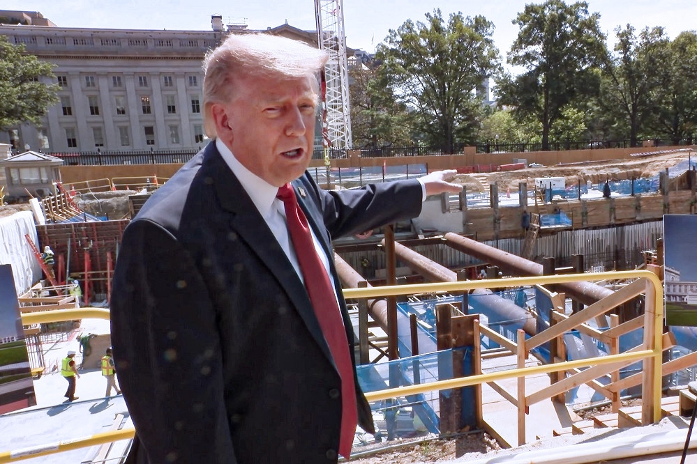 Ông Trump ám chỉ Mỹ nối lại các cuộc tấn công Iran ‘trong những ngày tới’