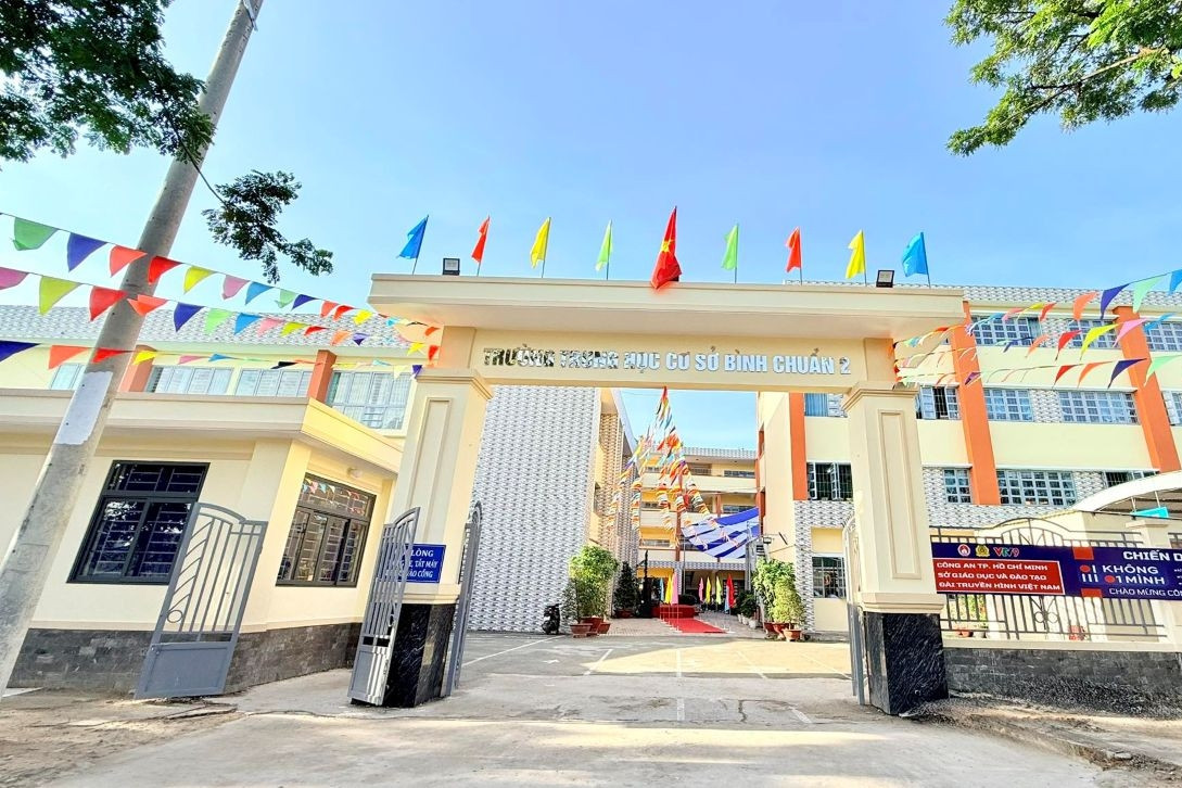 TPHCM: Phụ huynh 'tố' nhà trường gây sức ép cho học sinh chỉ vì thắc mắc điểm thi