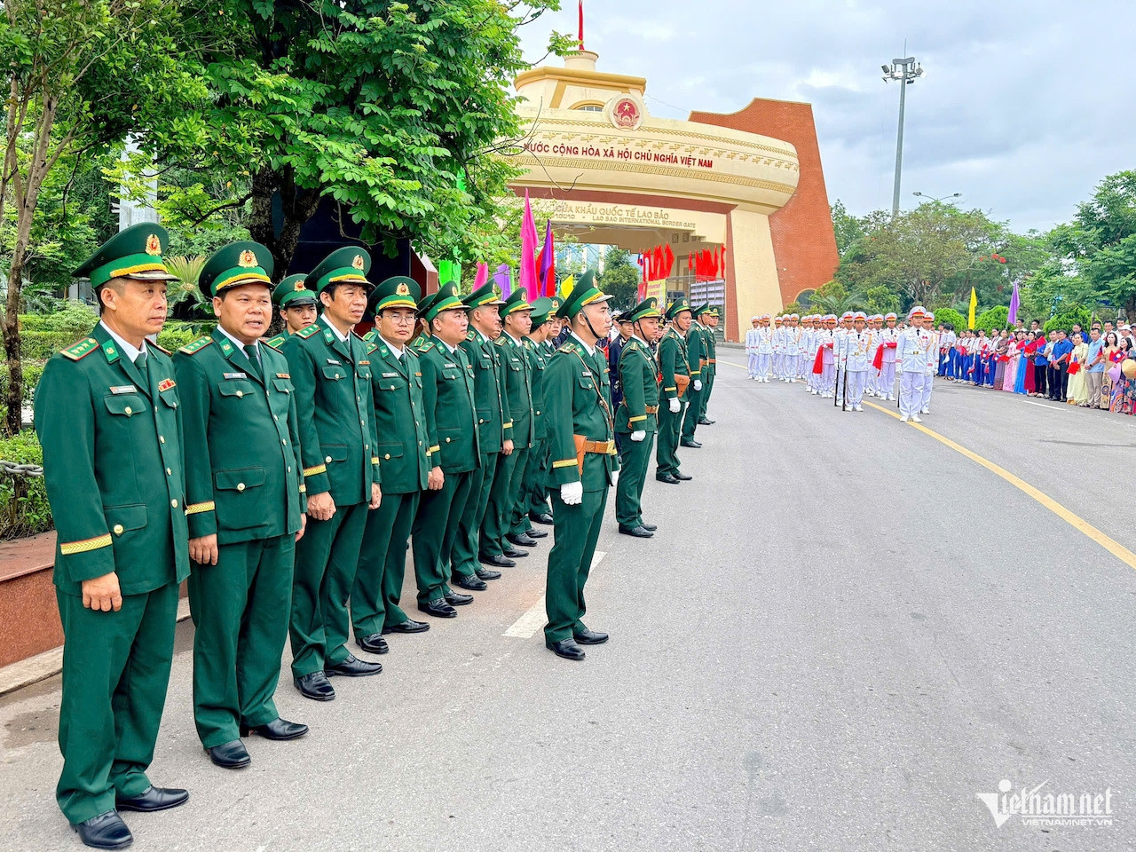W-liệt sĩ 4.jpg