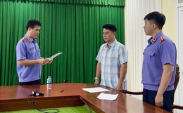 vu nu sinh vinh long 1.png