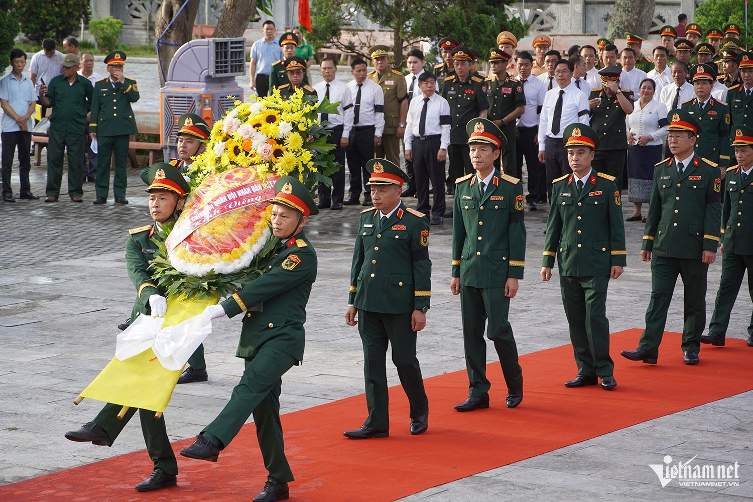 W-an táng liệt sĩ 2.JPG.jpg