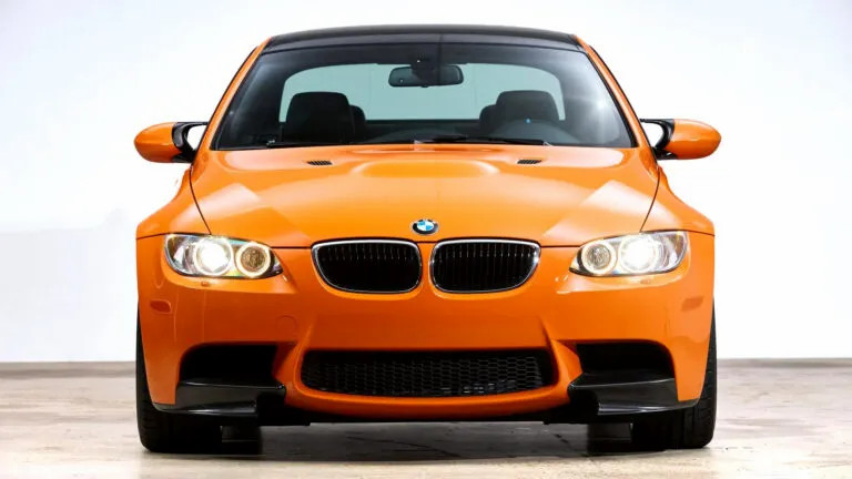 2013_bmw_m3 coupe_002_Front_straight on_ _full_car_img24 67474 scaled copy 768x432.webp