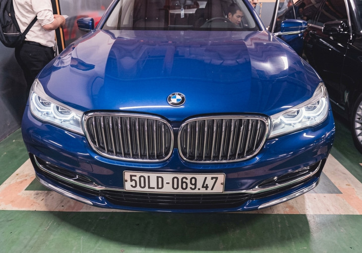 https://static-images.vnncdn.net/vps_images_publish/000001/000003/2026/5/22/bmw-truongmylan-2278.webp