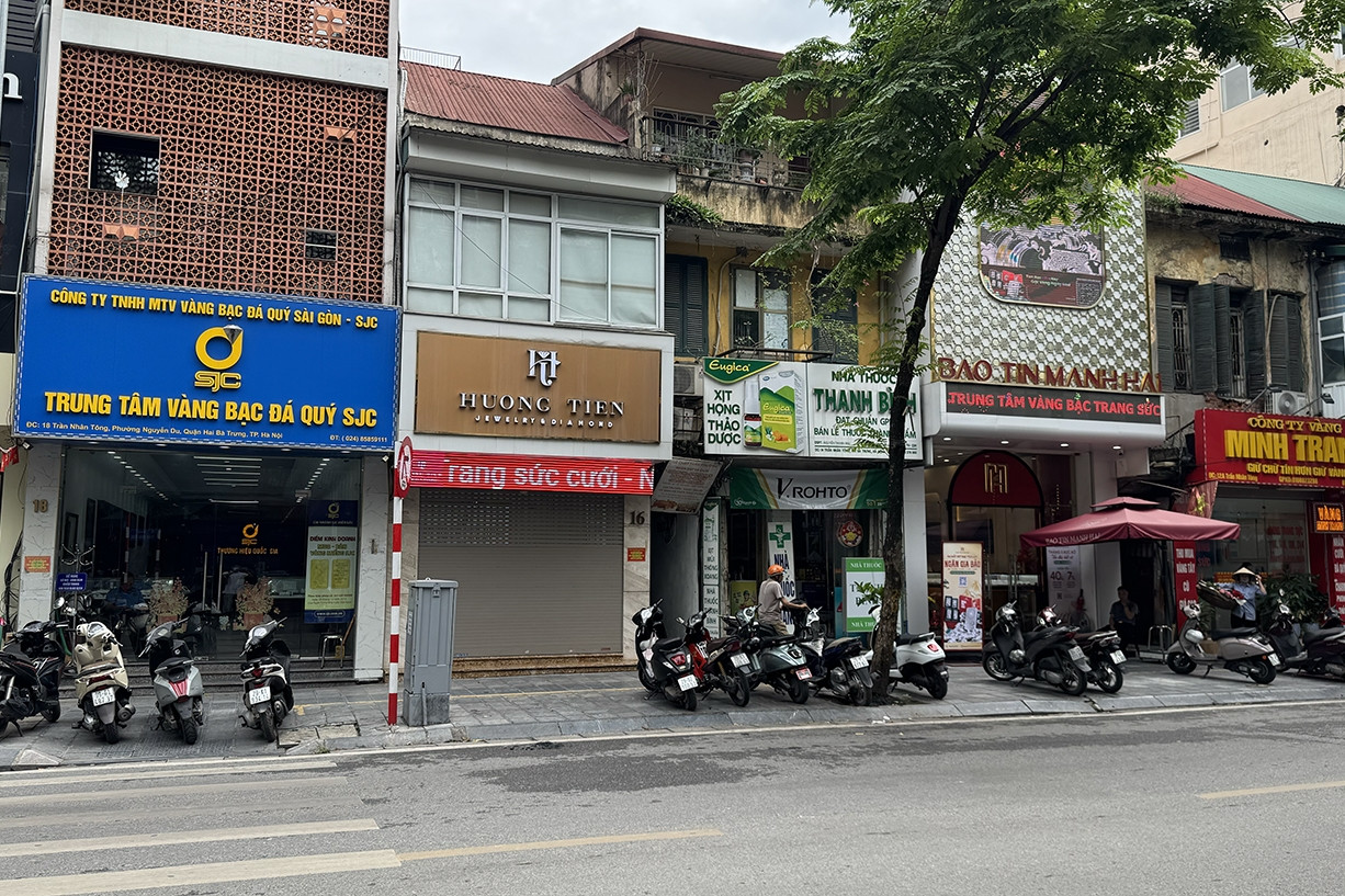 Cảnh chen chúc xếp hàng chờ mua vàng biến mất trên phố Trần Nhân Tông