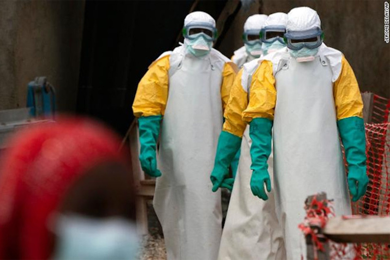 Chưa có vắc xin, thuốc điều trị đặc hiệu chủng mới dịch Ebola, Bộ Y tế họp khẩn