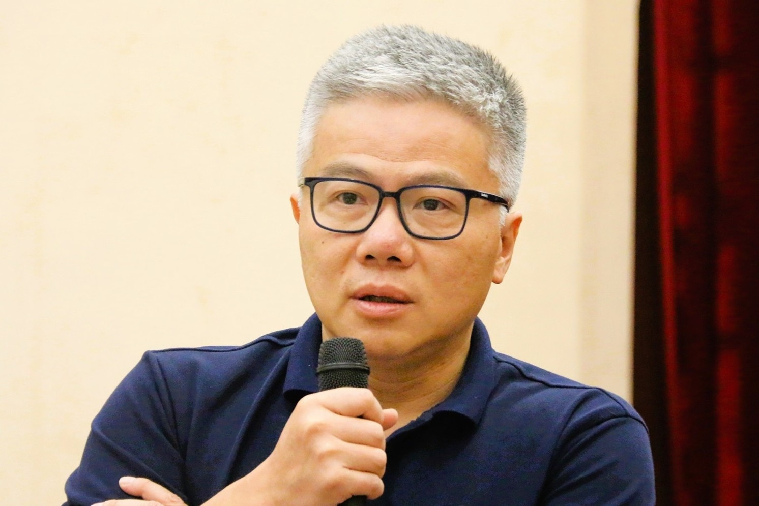 GS Ngô Bảo Châu: Lạm dụng AI, việc làm bài tập về nhà mất đi nhiều ý nghĩa