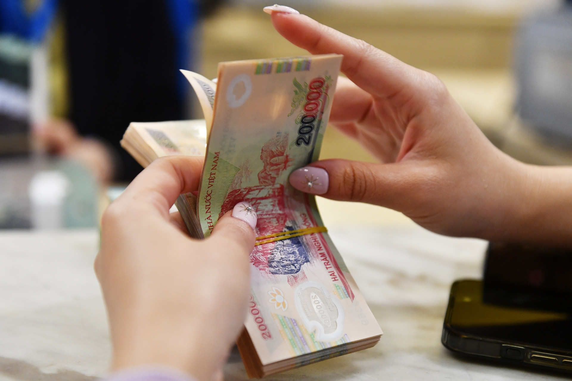 NHNN yêu cầu kiểm tra việc giảm lãi suất tại các ngân hàng thương mại