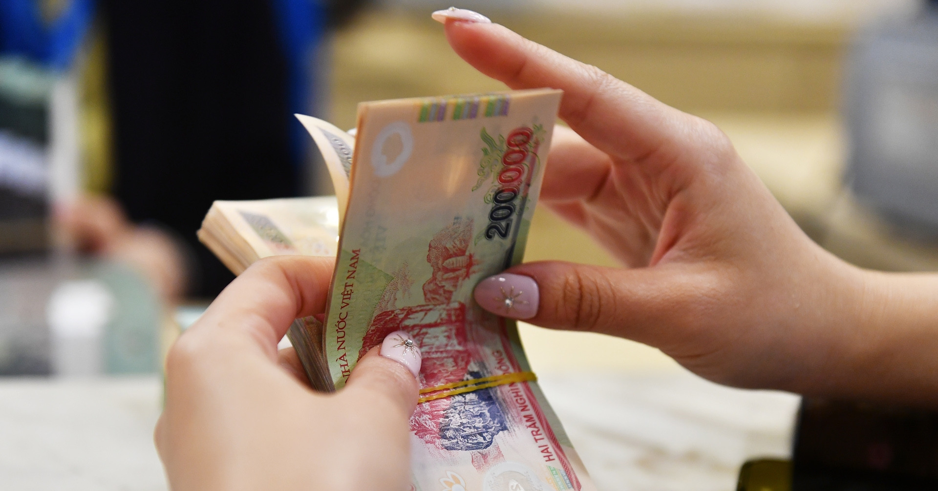 NHNN yêu cầu kiểm tra việc giảm lãi suất tại các ngân hàng thương mại