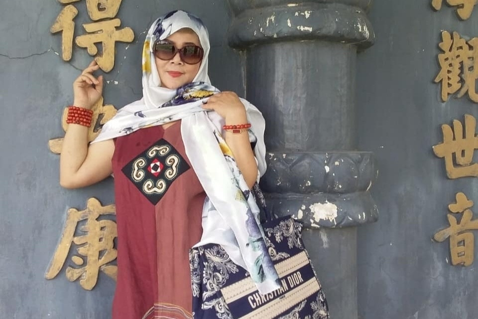 NSND Minh Hằng du lịch 'chữa lành'