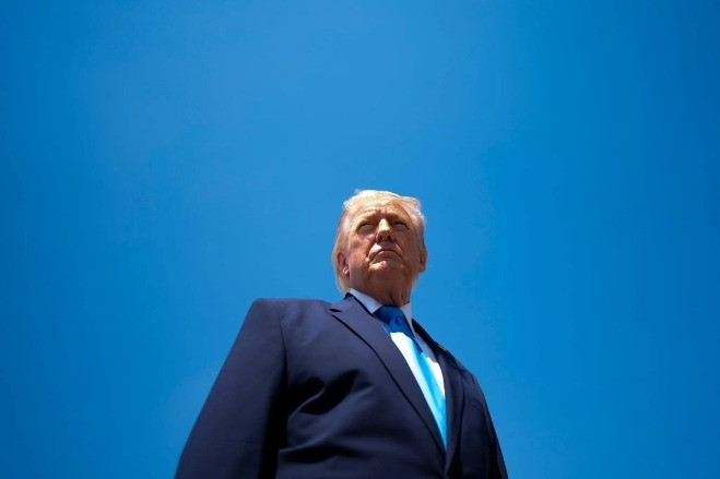 Ông Trump phản ứng với tuyên bố của lãnh tụ Iran, cảnh báo hậu quả ở Hormuz