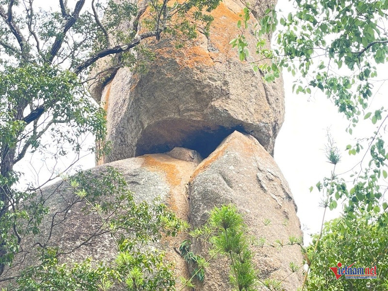 W-Đá ông Phật 6.jpg