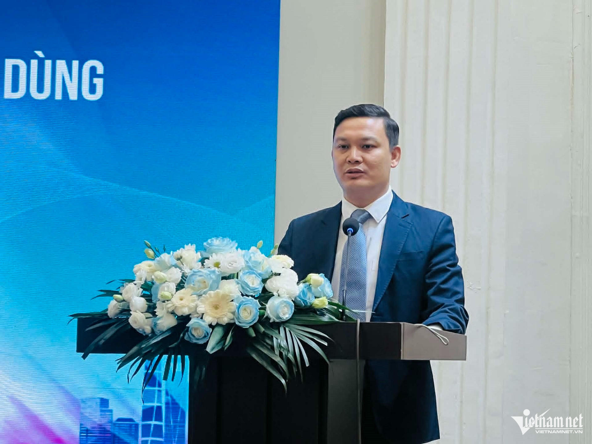 W-Ong Hoang Van Vung.jpg