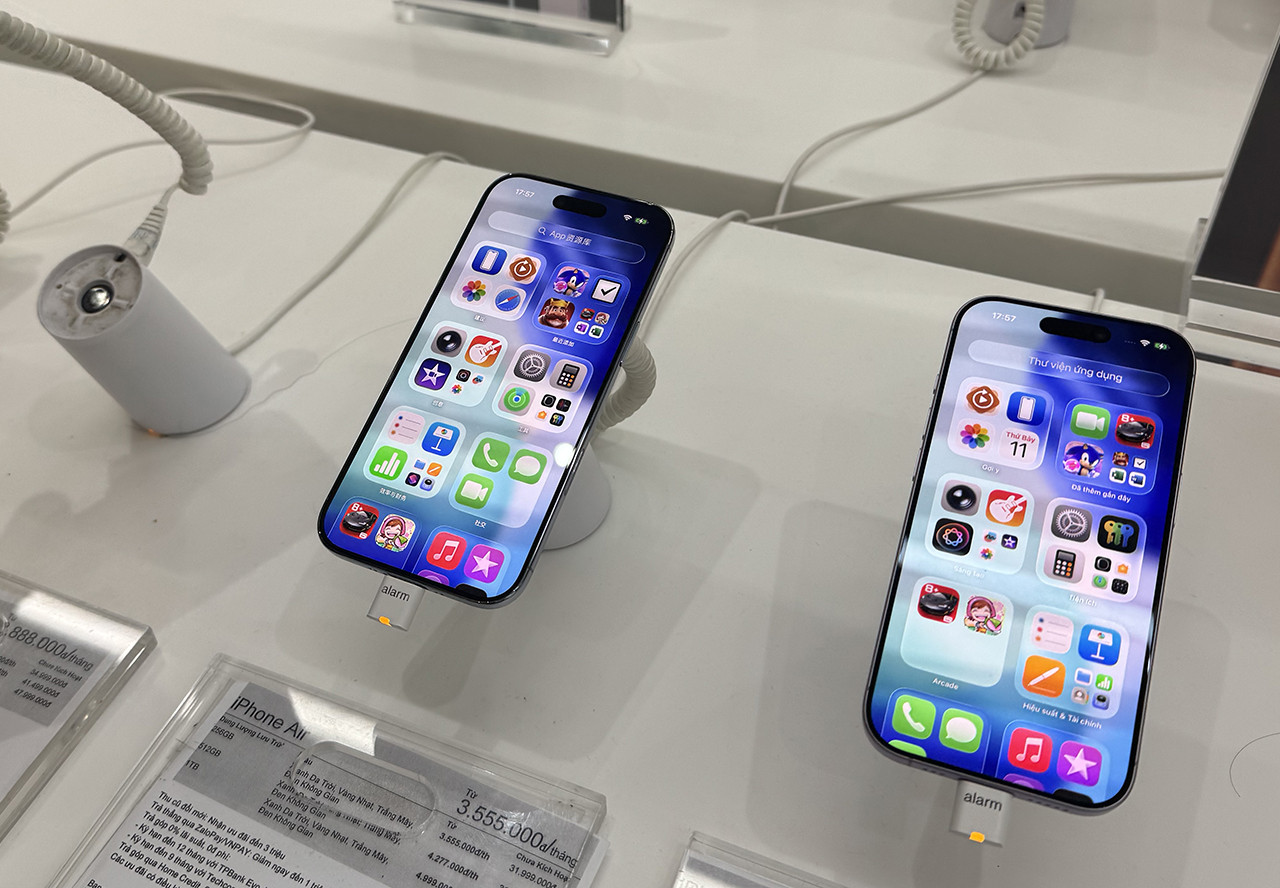 gia iphone.jpg