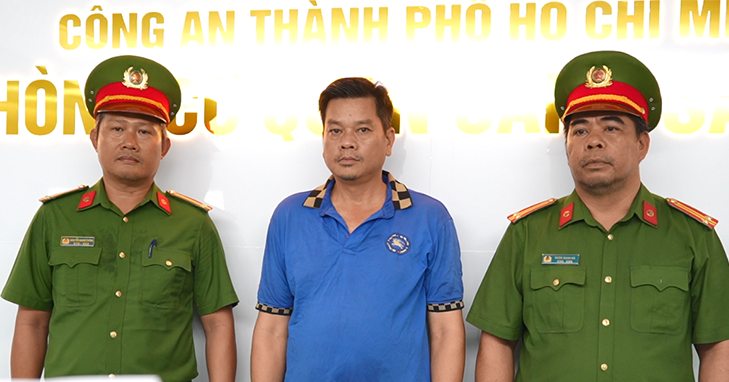 Từ vụ tự tử bất thường, 200 cảnh sát phá đường dây buôn lậu hơn 2,4 tấn xyanua