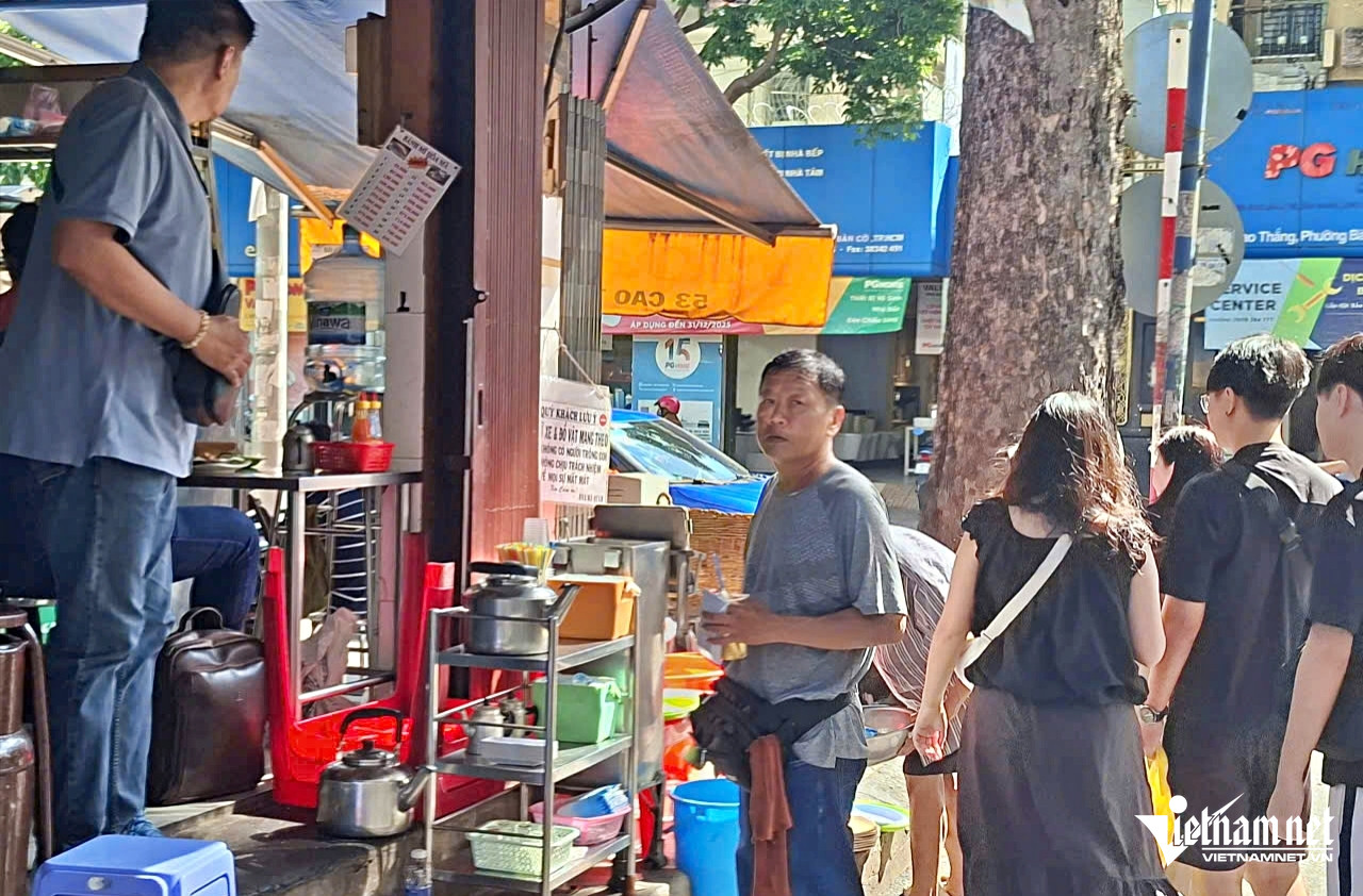 https://static-images.vnncdn.net/vps_images_publish/000001/000003/2026/5/23/w-banh-mi-33-2361.jpg
