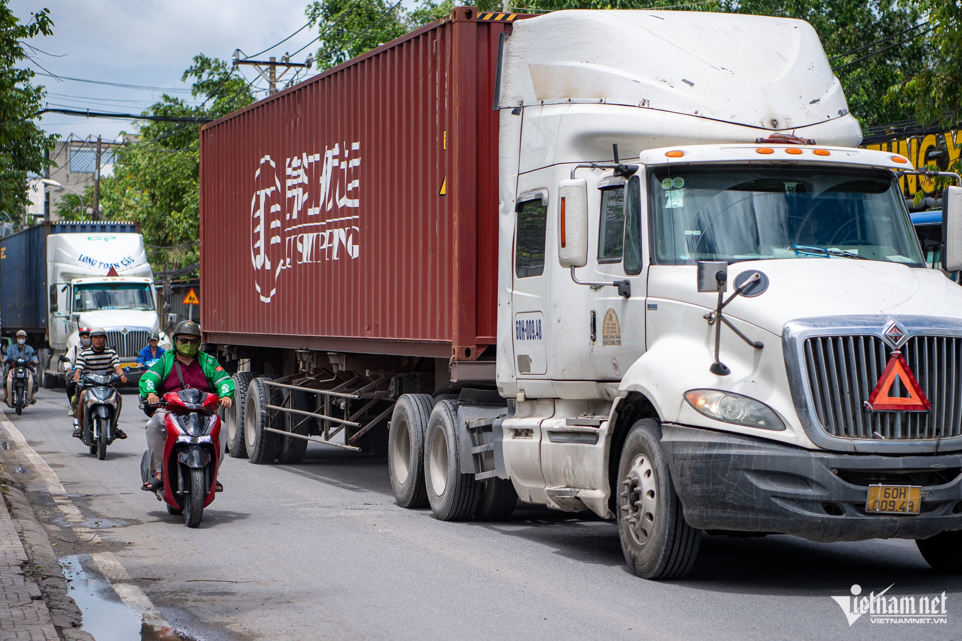 https://static-images.vnncdn.net/vps_images_publish/000001/000003/2026/5/23/w-duong-nguyen-duy-trinh-tuan-hung-27-1585.jpg