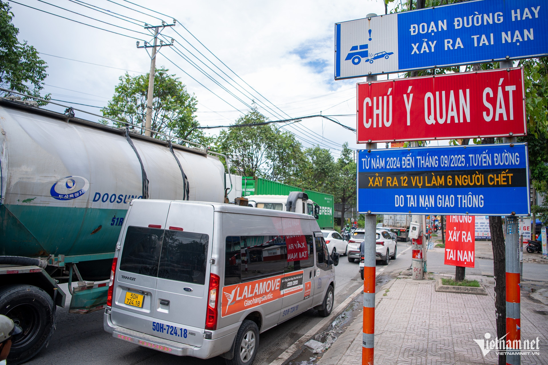 W-Đường Nguyễn Duy Trinh   Tuấn Hùng 47.jpg