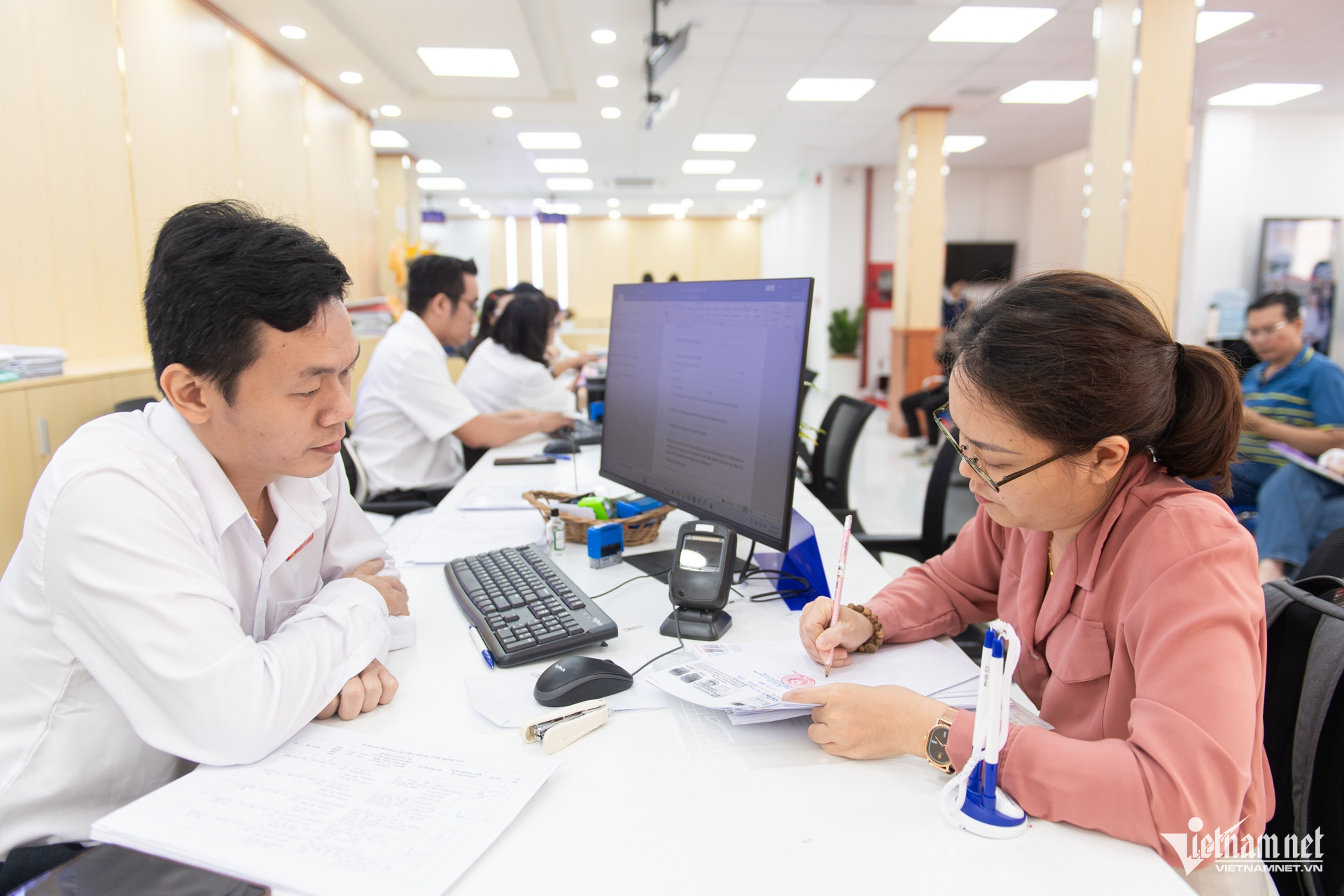 W-trung tâm hành chính công TPHCM 9.jpg