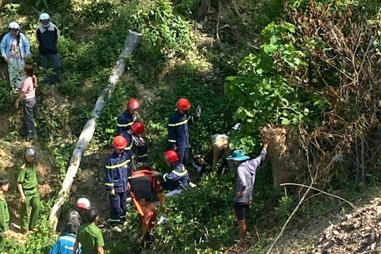 Bản tin cuối ngày 23/5: Đạp xe dã ngoại, 2 học sinh rơi xuống vực sâu ở Đắk Lắk