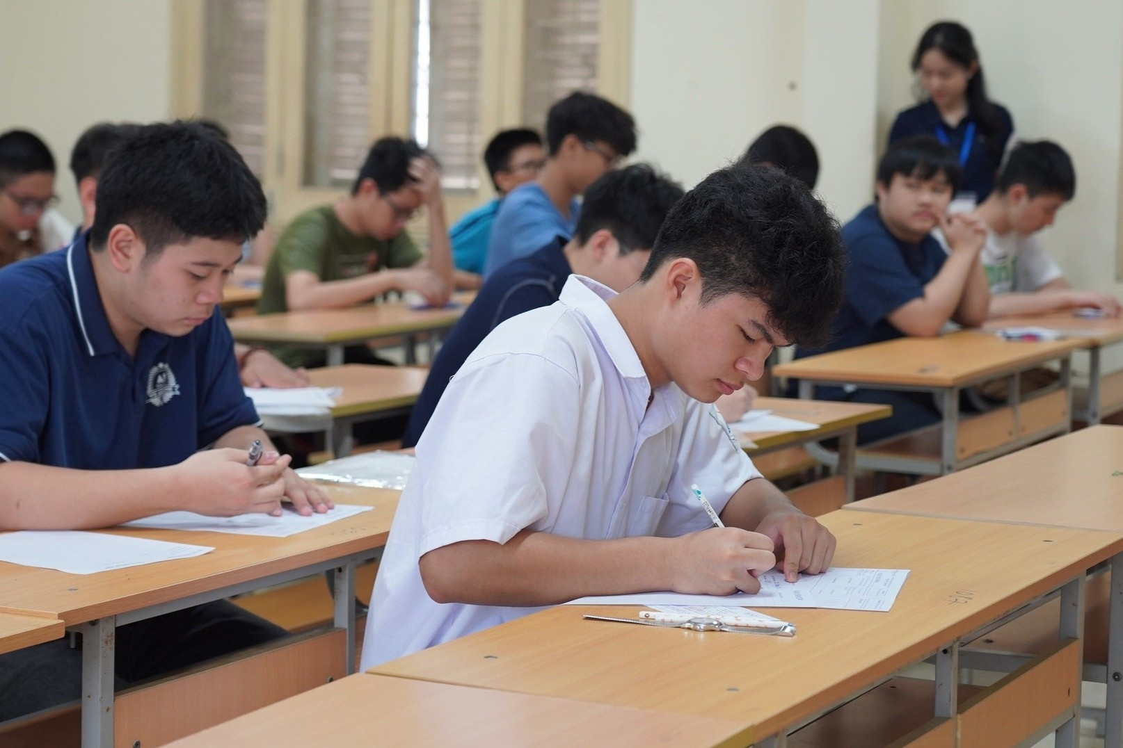 Đề và đáp án môn Hóa học thi vào lớp 10 Chuyên Khoa học Tự nhiên Hà Nội năm 2026