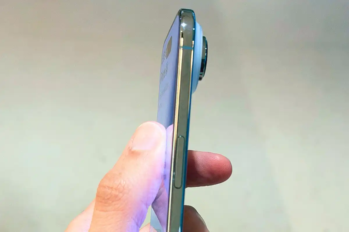 Dream iPhone Air.png