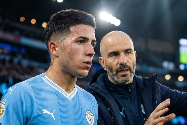 Enzo Fernandez bí mật gặp HLV Maresca, sẵn sàng chuyến đến Man City