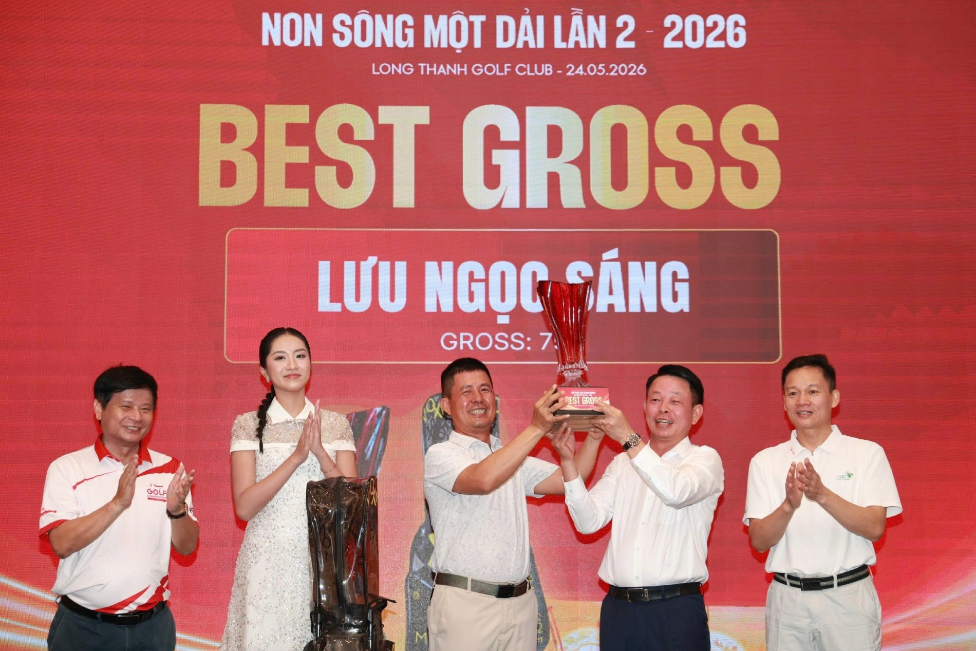 Golfer Lưu Ngọc Sáng vô địch Tiền Phong Golf Championship 2026