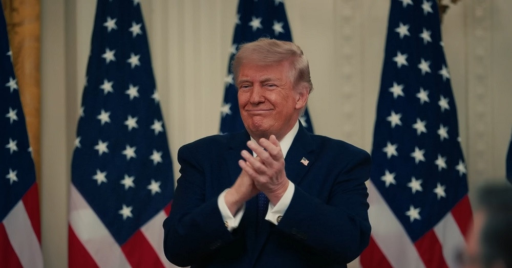 Ông Trump tuyên bố thỏa thuận với Iran ‘đã đàm phán xong’, Tehran bác bỏ