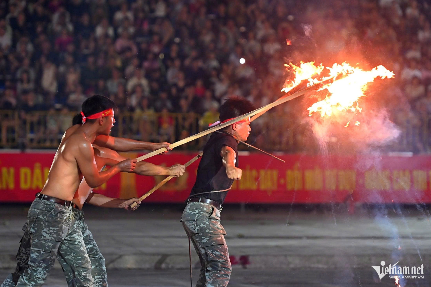 https://static-images.vnncdn.net/vps_images_publish/000001/000003/2026/5/24/w-anh-5-253.jpeg