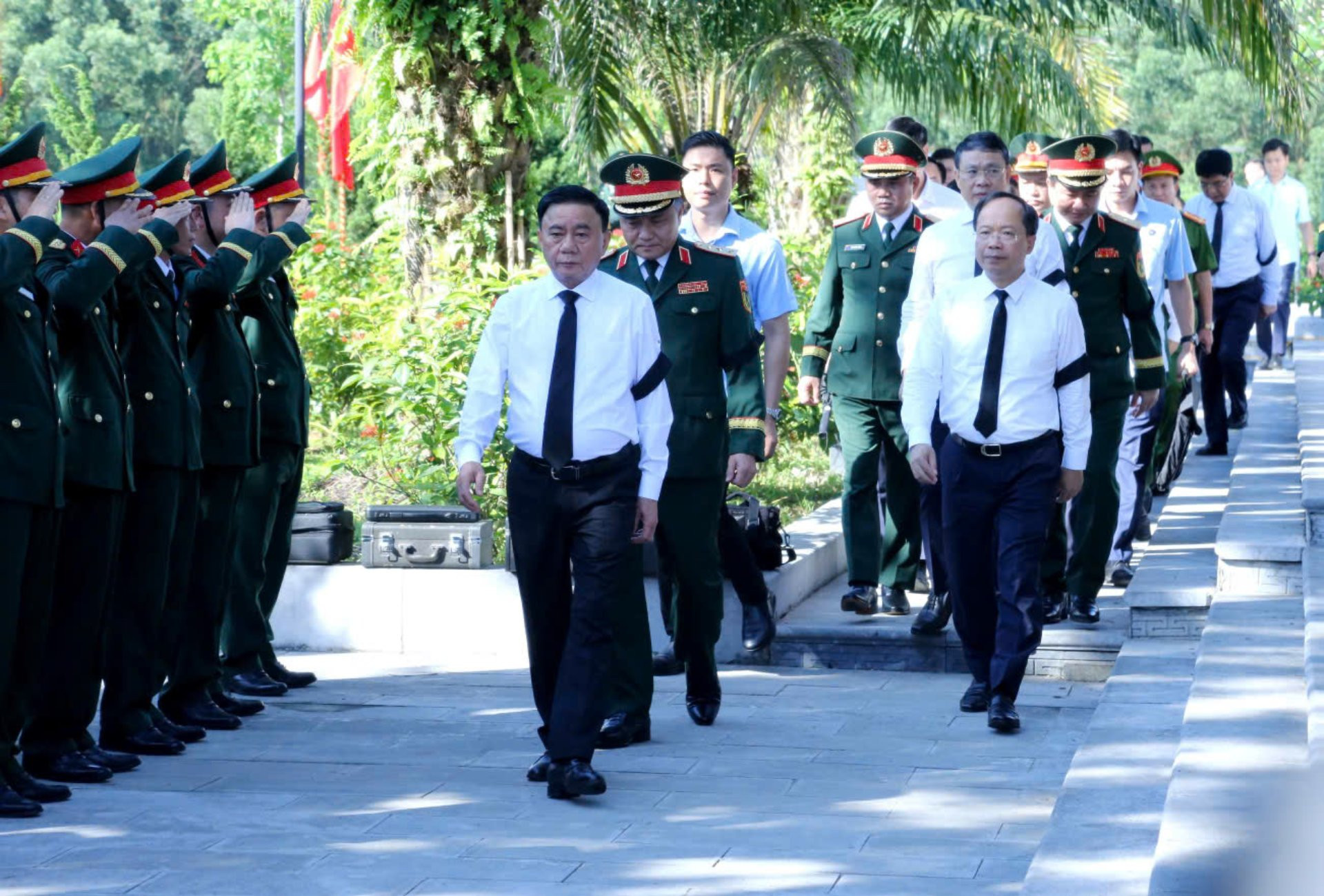 a thường trực1.jpg