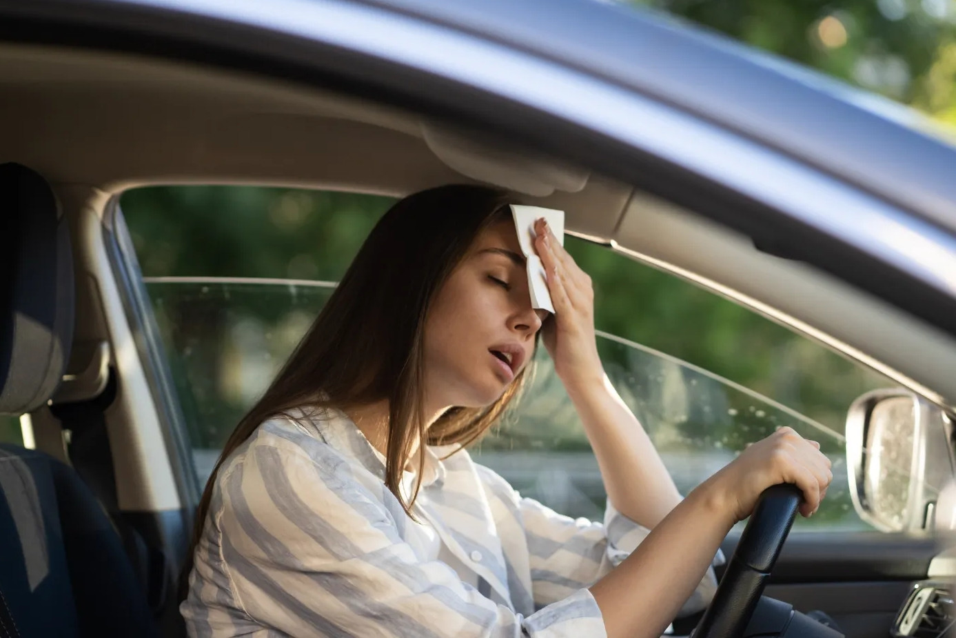Nút bấm nhiều tài xế bỏ quên có thể làm mát ô tô nhanh và tiết kiệm xăng hơn