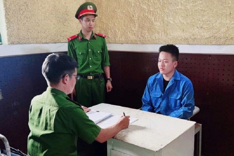 Thủ đoạn của nam chủ tiệm cầm đồ chiếm đoạt hơn 10 tỷ đồng của nhiều người