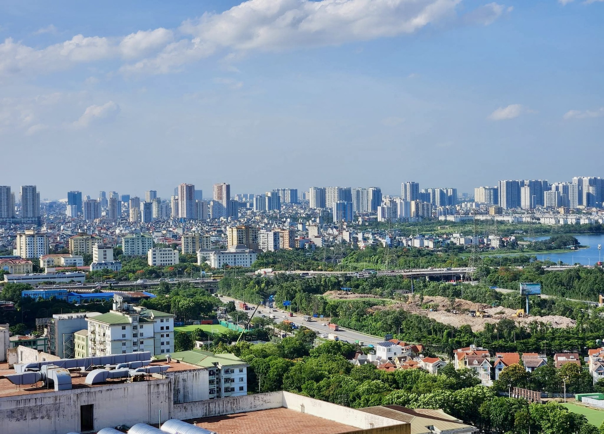 thu hoi dat phuong tay ho ha noi vietnamnet.jpg
