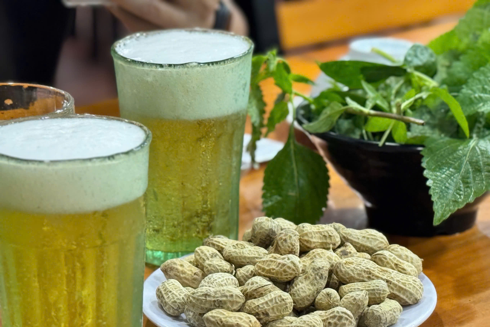 3 không khi uống bia giải khát ngày nắng nóng 