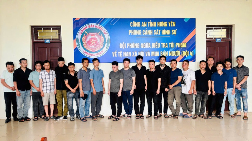 Các đối tượng tại cơ quan Công an  .jpg