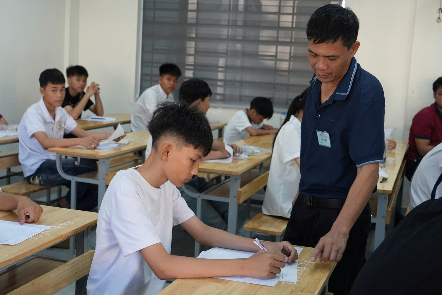 Đề và đáp án môn Toán thi vào lớp 10 tỉnh Nghệ An năm 2026