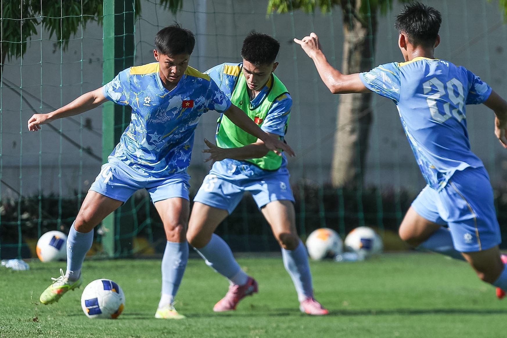  HLV Yutaka Ikeuchi: Indonesia là thử thách lớn nhất của U19 Việt Nam 