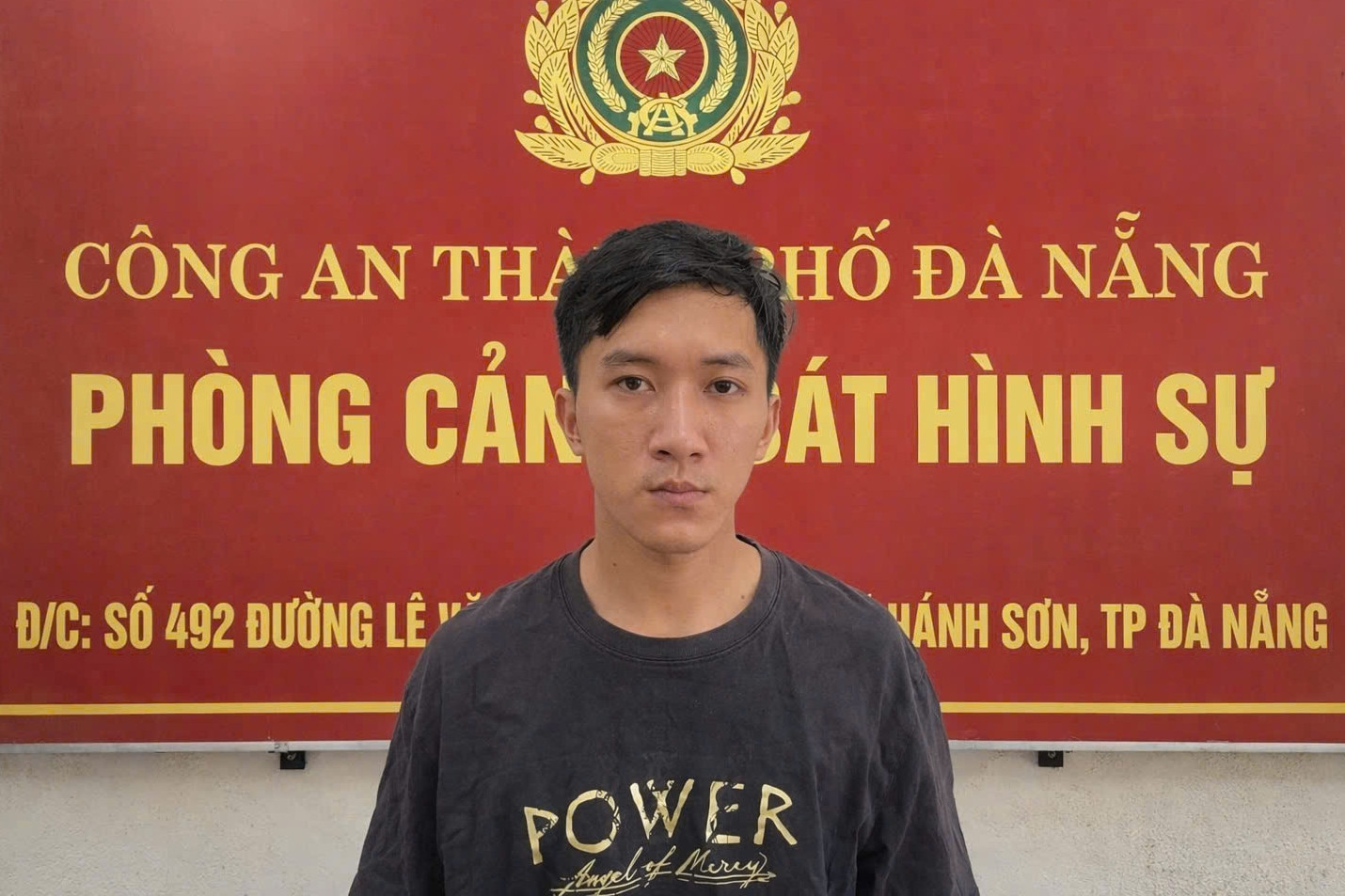 Nam thanh niên mang 2 tiền án, nửa đêm đột nhập nhà thờ trộm tiền