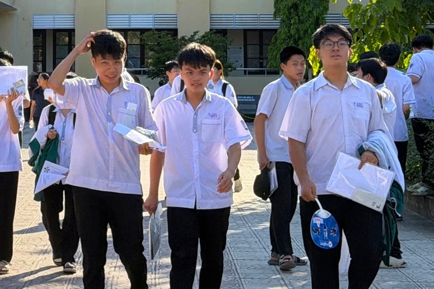 thi lớp 10 Quảng Trị 5.jpg