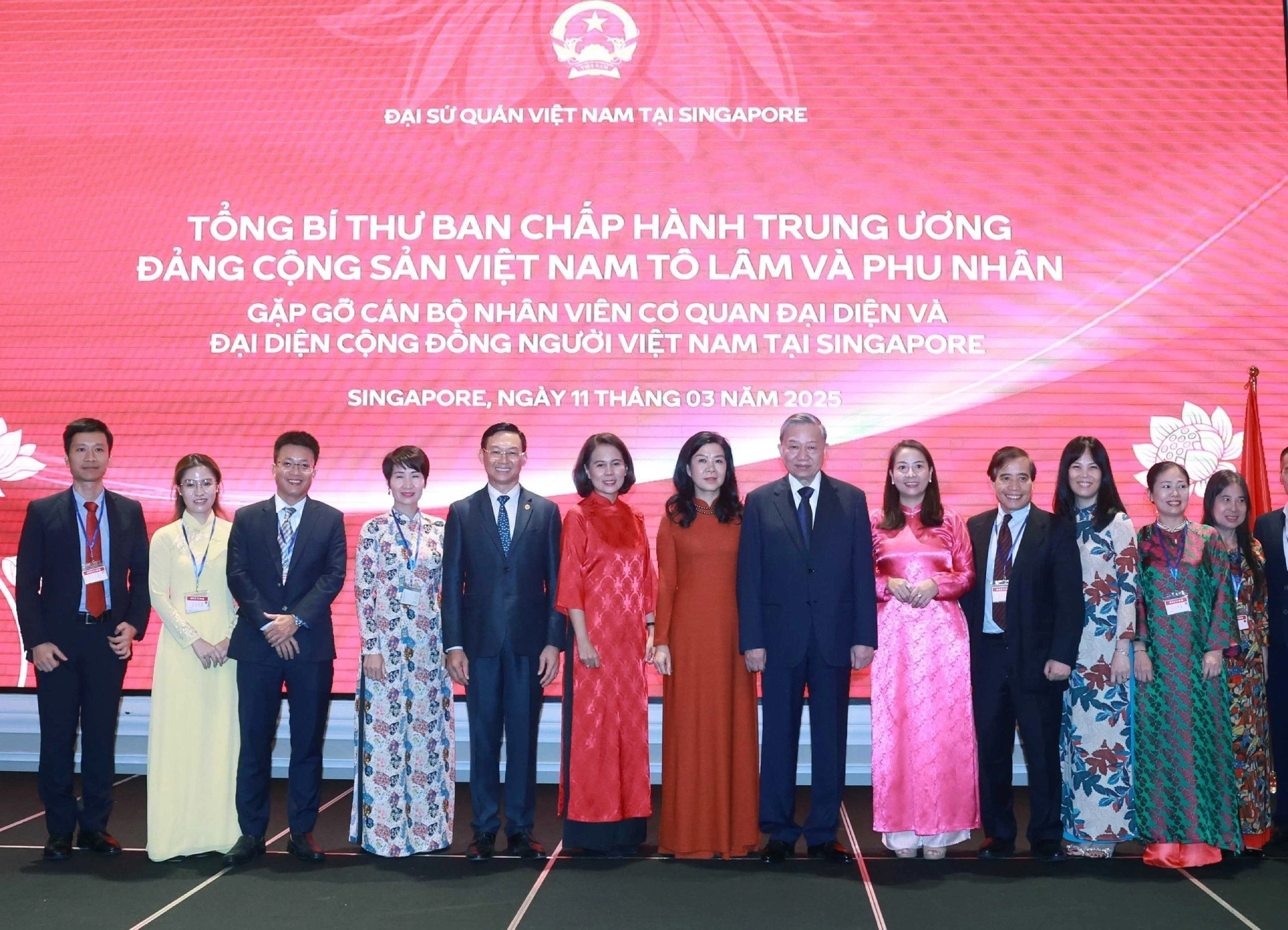 vnapotaltongbithuvaphunhangapgocbnvcoquandaidienvadaidiencongdongnguoivietnamtaisingapore7907412 1741702822874434299165.jpg