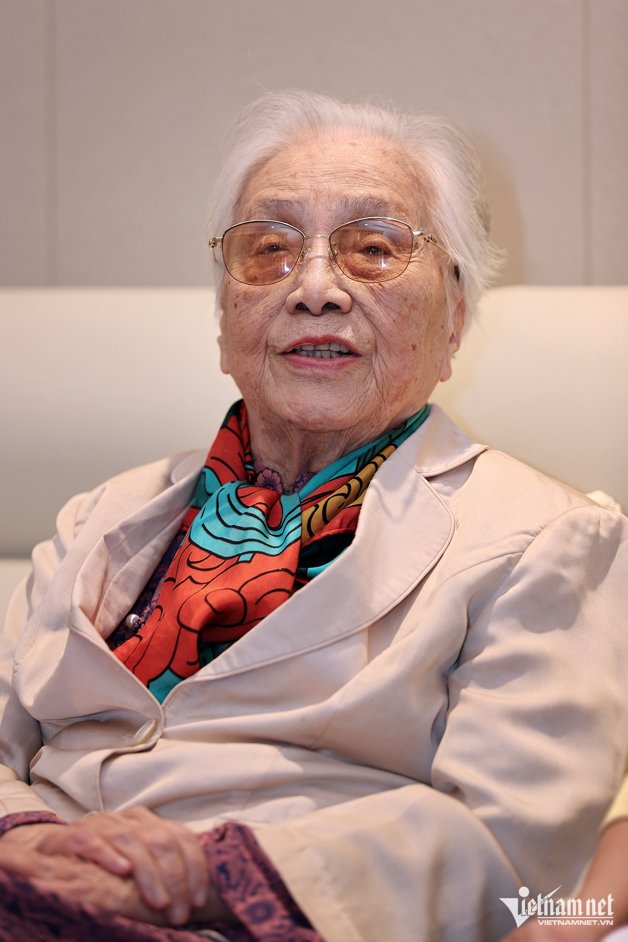 W-nguyễn thị bình 4.jpg