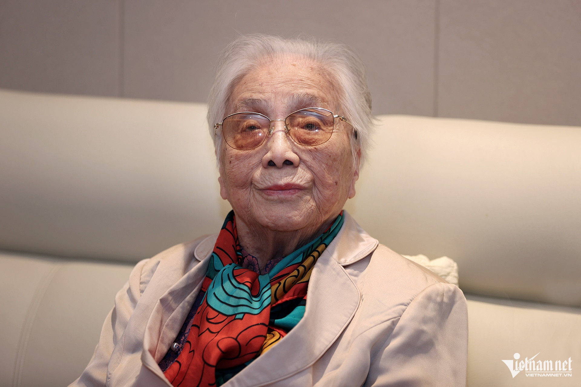 W-nguyễn thị bình 5.jpg