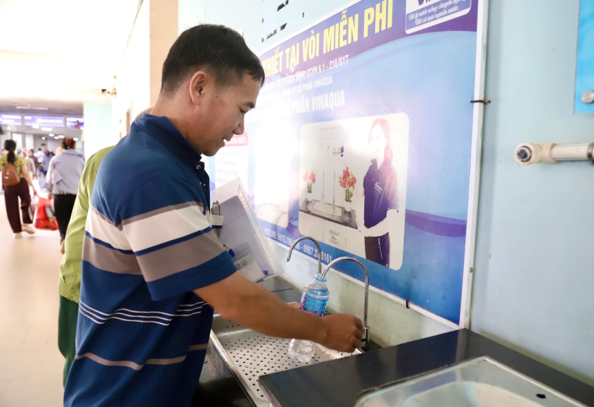 https://static-images.vnncdn.net/vps_images_publish/000001/000003/2026/5/27/bv-k-nong-nong-824.png