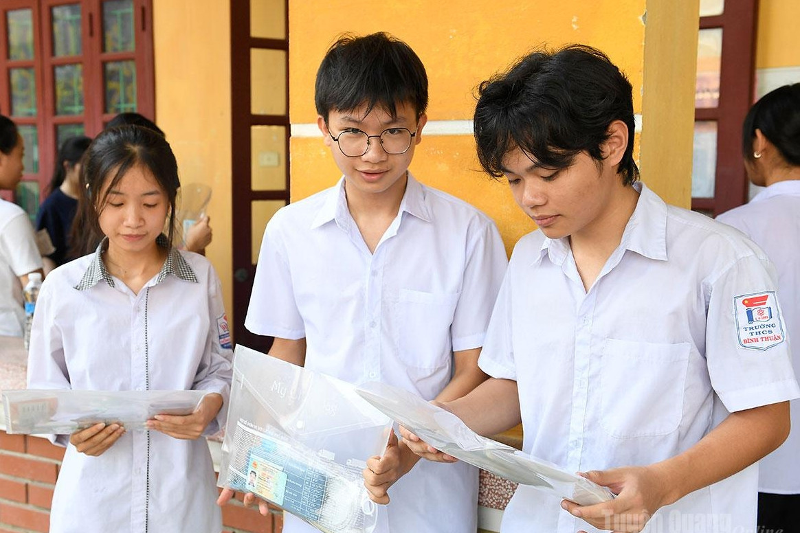 Đề thi và đáp án môn Toán vào lớp 10 của Tuyên Quang năm 2026