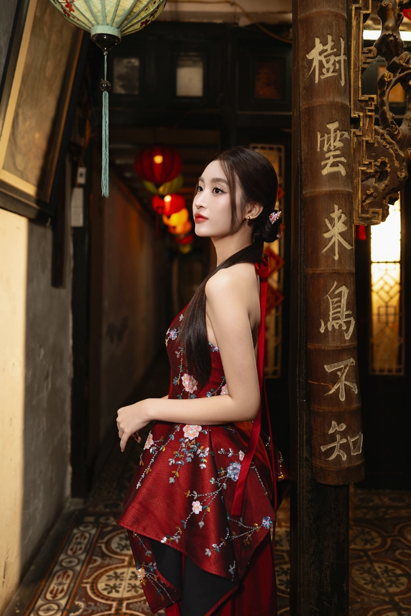 https://static-images.vnncdn.net/vps_images_publish/000001/000003/2026/5/27/do-my-linh-014-58.jpg