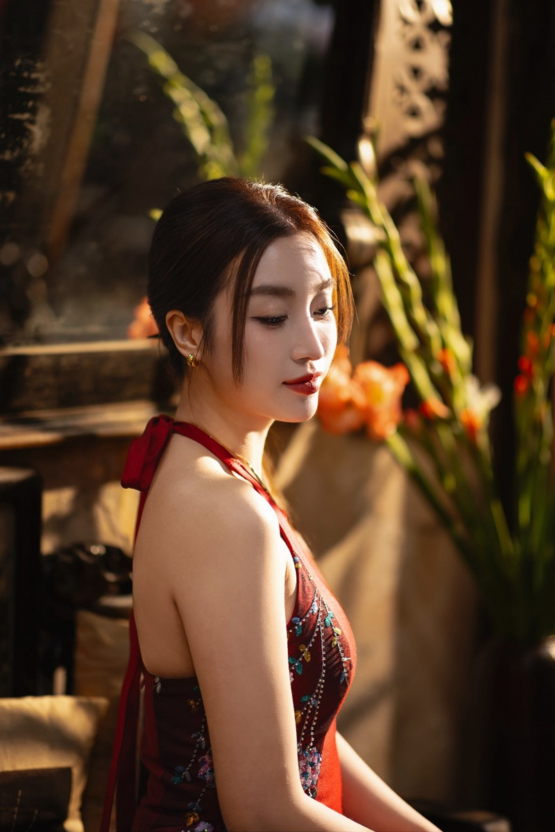 https://static-images.vnncdn.net/vps_images_publish/000001/000003/2026/5/27/do-my-linh-015-61.jpg