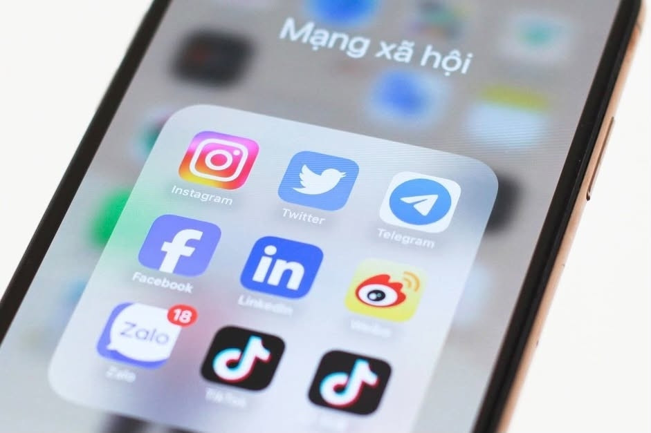 Mạng xã hội chia sẻ thông tin từ báo chí không xin phép bị phạt 30 triệu đồng