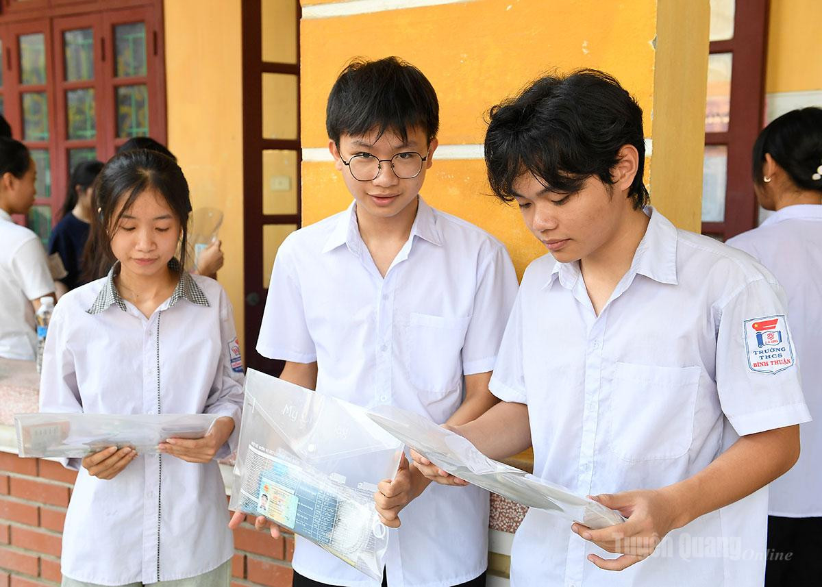 thi lớp 10 Tuyên Quang.jpg