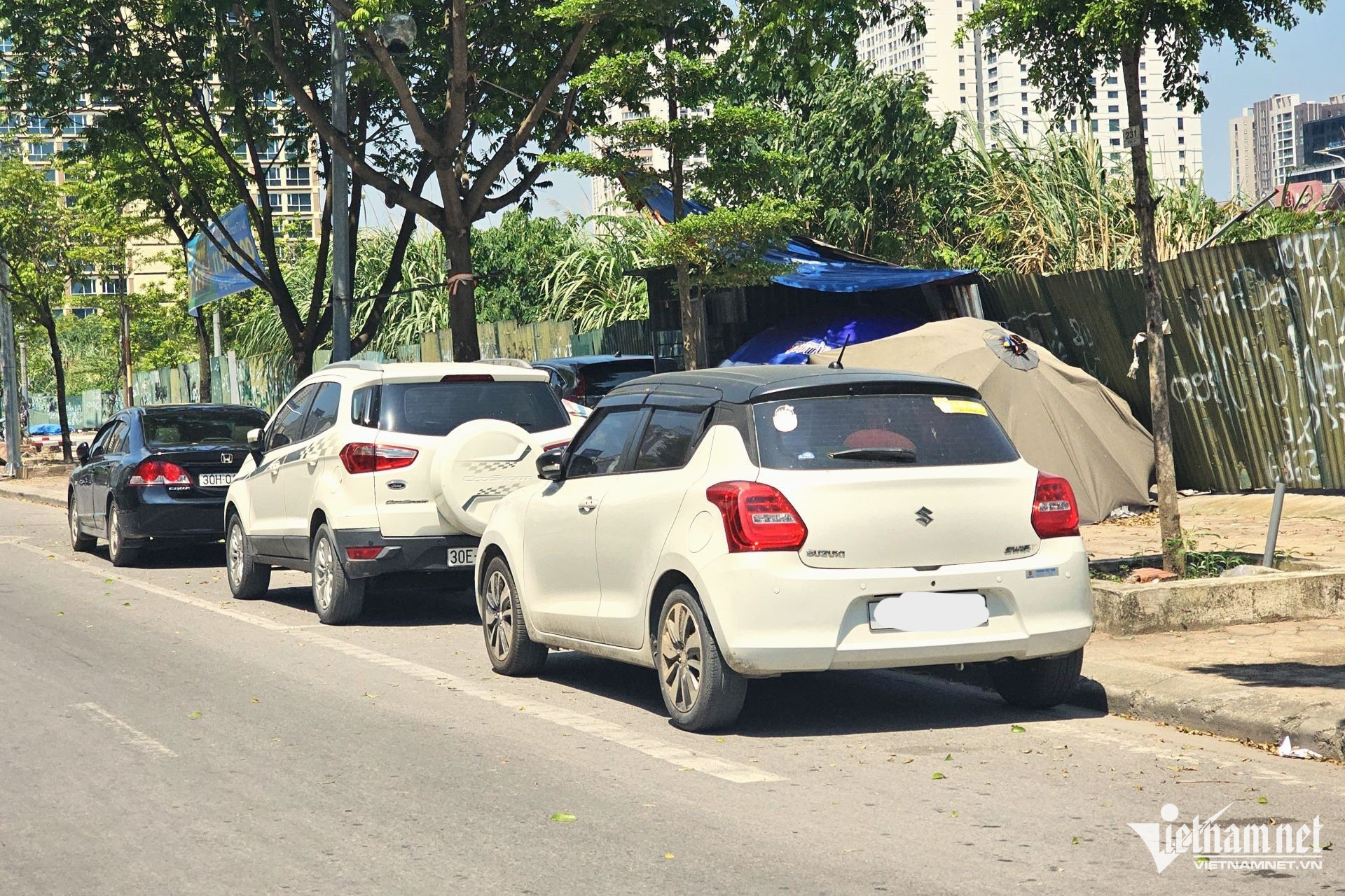 W-Do xe ngoai troi nang (2).jpg